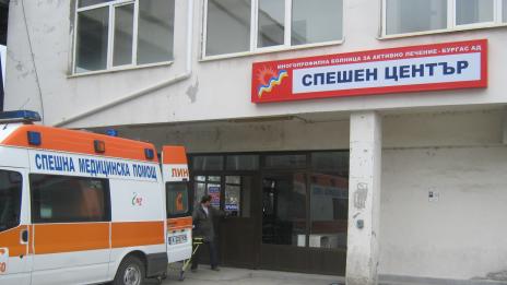 Вдигат заплатите в Спешна помощ, отпускат допълнително близо 20 млн. лева