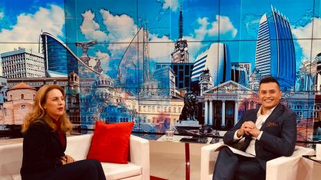 Вицепремиерът Николова: Разчитаме българите да подпомогнат и зимния сезон, както спасиха и летния