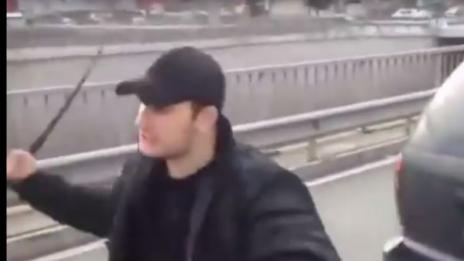 Поправка “Бияч“: Затвор за бухалка и палка на пътя