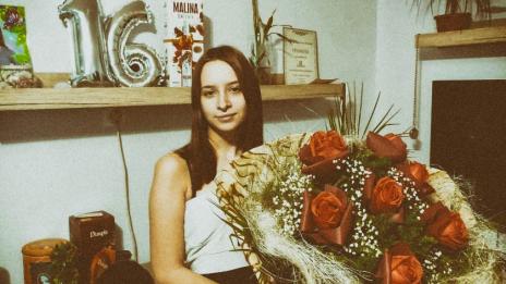 Ралица се прибра. 16-годишната духнала от мама и тате при познат
