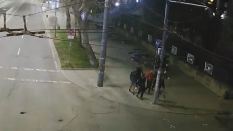 Вандали откраднаха два светофара в Бургас