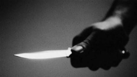 Варненец е нападнат с нож и обран на улица в Бургас