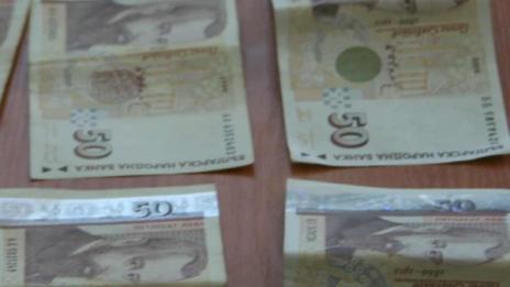 Харчим повече по празниците, не остават пари за сметките