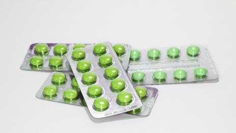 Спира продажбата на лекарства на блистери?