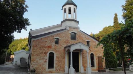 Във всички арменски църкви у нас се молят за мир в Нагорни Карабах