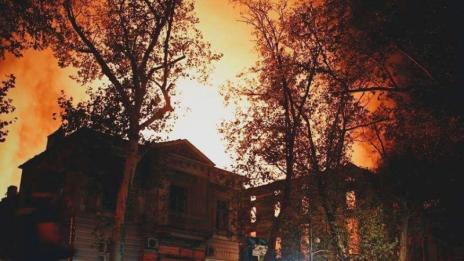 Пожарникари се съмняват за умишлен палеж в Тютюневите складове
