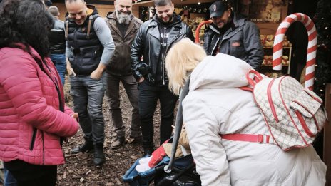 4-годишната Жасмина получи специализирана детска количка