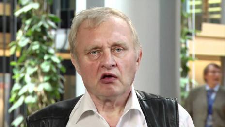 Чешки евродепутат задържан за измама