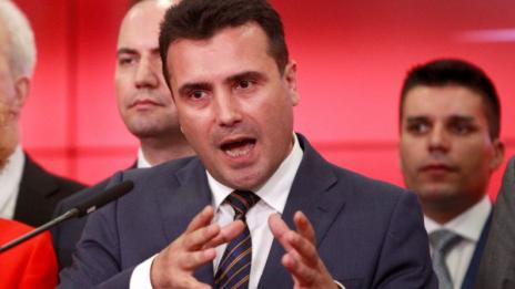 Заев: Проруски бизнесмени плащат за агресивни протести!