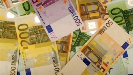 Разясняват на варненски студенти програми за европарите