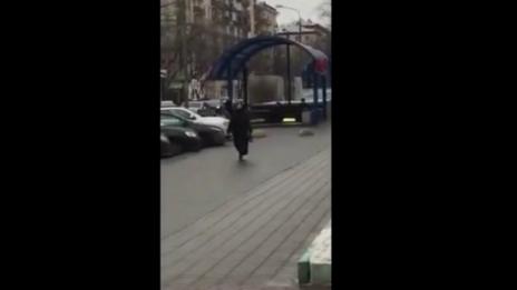 В Москва хванаха жена с бурка с отрязана глава на дете
