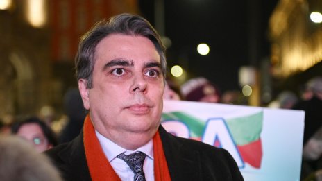 Асен Василев: Президентът направи много силен и ясен сигнал срещу Пеевски 