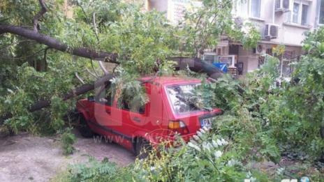Огромен клон премаза автомобил в Пловдив