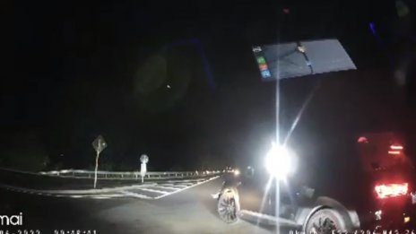 Появи се ново скандално ВИДЕО с джипа на Семерджиев