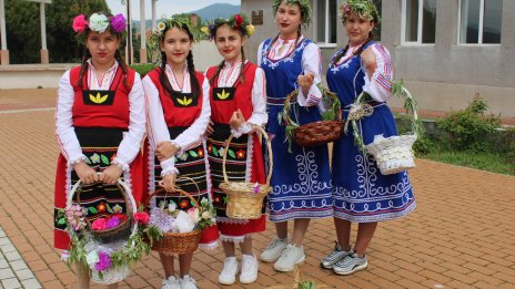 Честваме Лазаровото Възкресение или Лазаровден