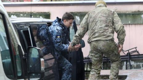 Задържаните украински моряци са преместени в Москва  