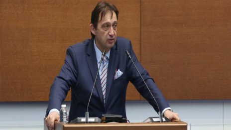 Шишков пред депутатите: Кадастърът във Варна работи в полза на тези, които искат да правят закононарушения