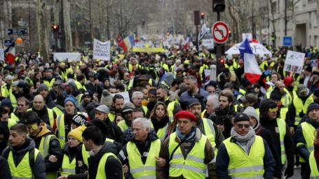 Недоволството на "жълтите жилетки": 2500 евро пенсия, а чувства, че го ограбват!