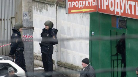 Заловиха стрелеца във фабрика в Москва  