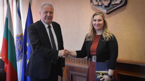 Посланикът на Ирак посети Варна