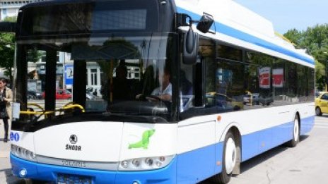 Авария на ВиК променя маршрута на автобусите