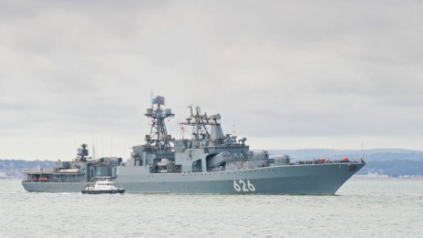 Руският военен флот проведе учение в Баренцово море