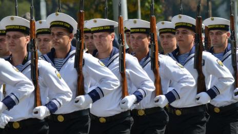 Военноморските сили набират матроси за Варна и Бургас