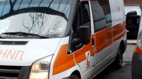 Бебе на 8 дни е починало напът за болница в Пловдив  