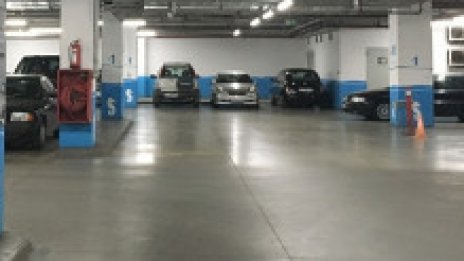 Търсят място за буферен паркинг в центъра на Варна