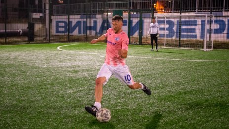 Победи за фаворитите в АМФЛ-Варна