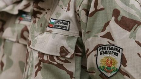 И армията се включва в мерките срещу COVID-19 - проверяват, спират