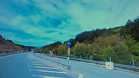 Ограничават на 90 км в час скоростта на фаталния участък на АМ "Струма"