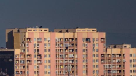 Психичноболна тормози съседите си във Варна