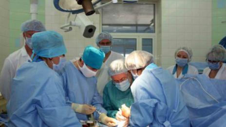 Обещаха награда за хирурзите от Русе, спасили човек