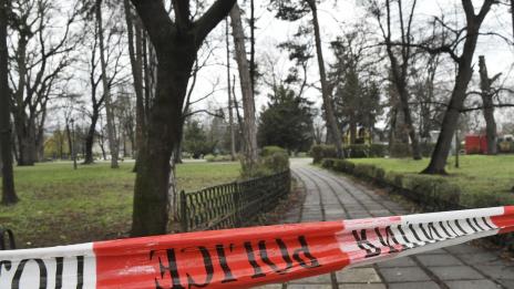 Блокада на парковете, някои нарушиха забраната (СНИМКИ)
