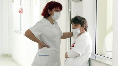 1000 медицински сестри напускат системата всяка година