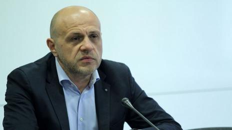 До края на месец април всички министерства трябва да обменят документи по електронен път