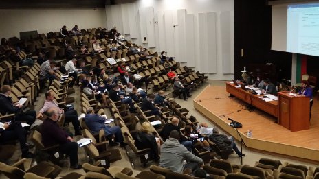 Община Варна подпомага финансово над 230 варненци