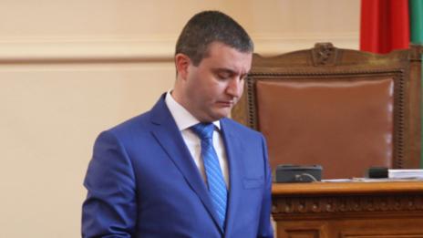 Пенсиите можели да се увеличат със скок на осигурителната вноска и данъците
