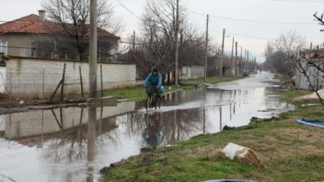 Имаш ли над 500 лв. в банка, не дават помощи при бедствия