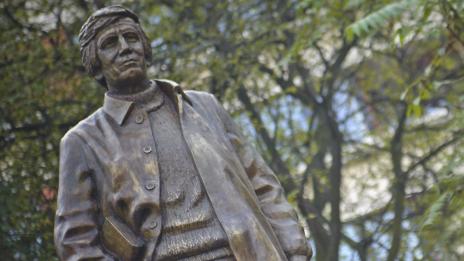 Отдадоха почит пред паметта на писателя Георги Марков