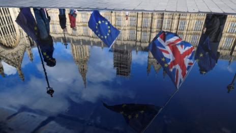 Сложен Brexit: Лондон отхвърли предложението на Барние