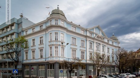 Интересно оплакване до МВР във Варна: Жена тормозила съпруга си с голи снимки