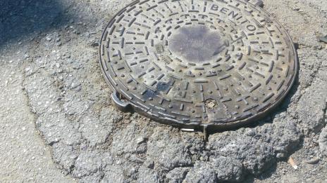 Дете падна в шахта, извън опасност е  