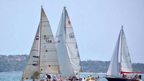 Вятър забави старта на Varna Channel Cup