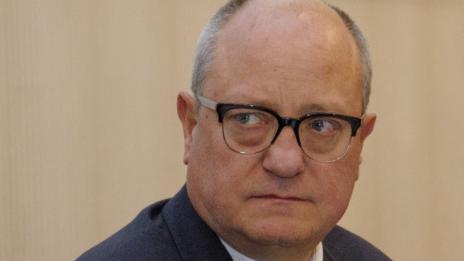 Образователното министерство влезе във Фейсбук