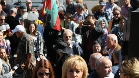 Протестиращи: Да отпадне такса ”сградна инсталация“