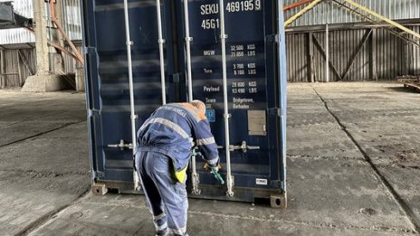 В Бургас задържаха контрабандно оборудване и обзавеждане за яхта 