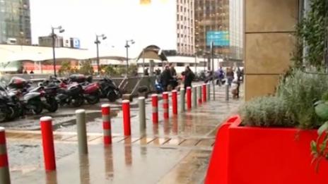 Обществени улични писоари в центъра на Париж