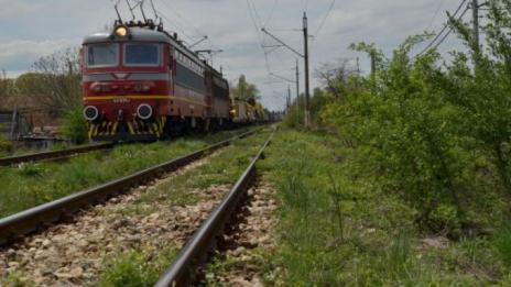 БДЖ пуска предварителна продажба на билети за всички бързи влакове